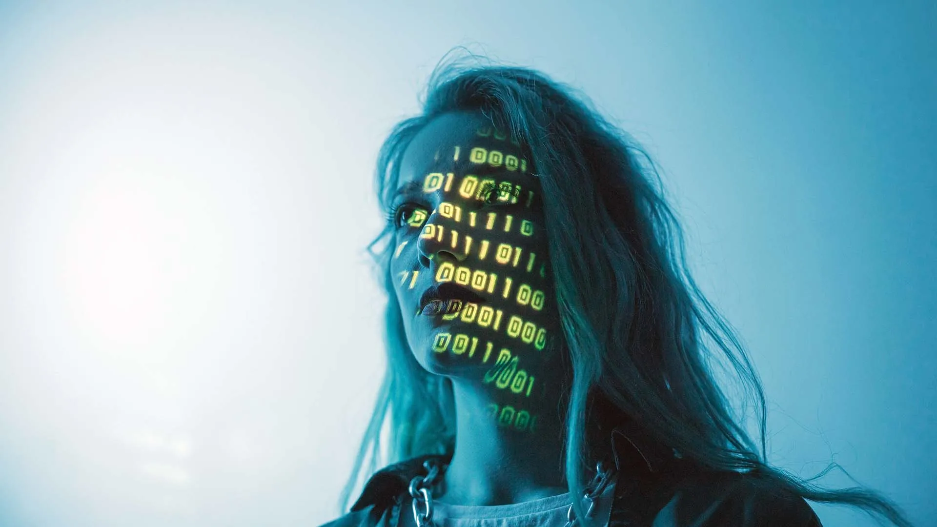 STUDIO FIVE - AI vs Human Web Design